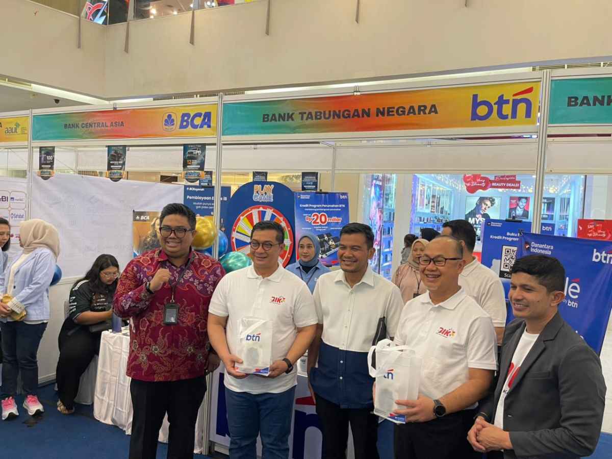 Apresiasi FinExpo 2025, Senator Arif Eka Saputra Tekankan Pentingnya Literasi Keuangan Untuk Masyarakat Apresiasi FinExpo 2025, Senator Arif Eka Saputra Tekankan Pentingnya Literasi Keuangan Untuk Masyarakat