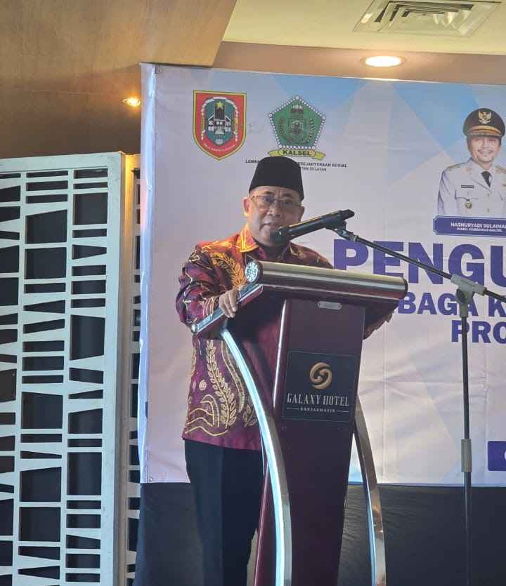 Kukuhkan Damayanti Said, DNIKS: LKKS Kalsel Harus Perkuat Kolaborasi Dengan Pemprov Kukuhkan Damayanti Said, DNIKS: LKKS Kalsel Harus Perkuat Kolaborasi Dengan Pemprov