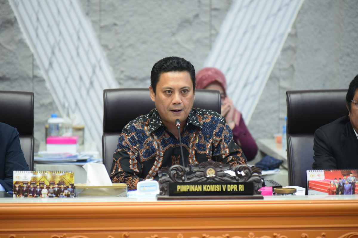 Kisah Ibu Melahirkan Ditandu di Maros, Wakil Ketua Komisi V DPR: Pemda Harus Proaktif!