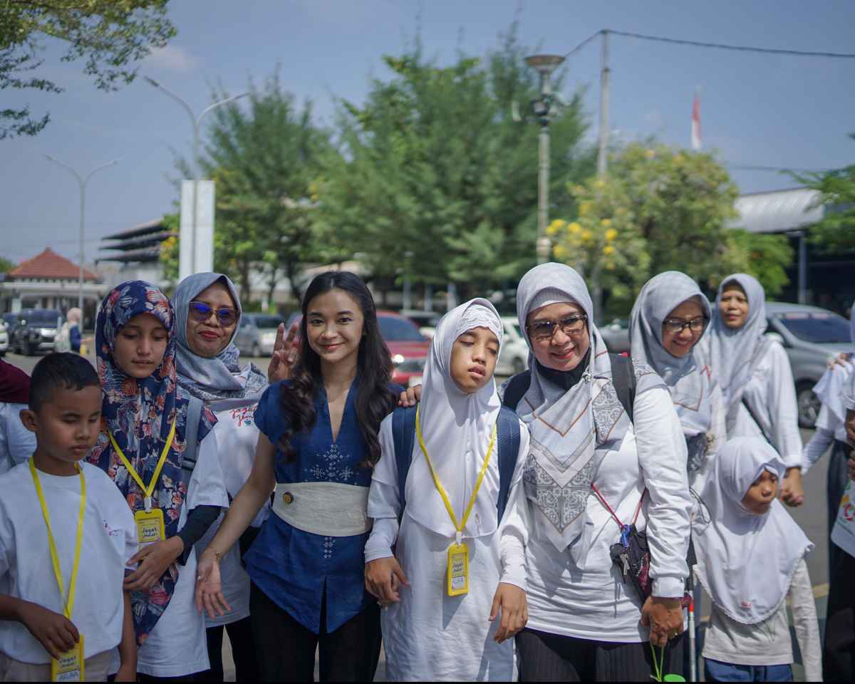 Senator Yashinta Sekarwangi: Penting Aksesibilitas Transportasi dan Budaya Untuk Difabel Netra Senator Yashinta Sekarwangi: Penting Aksesibilitas Transportasi dan Budaya Untuk Difabel Netra