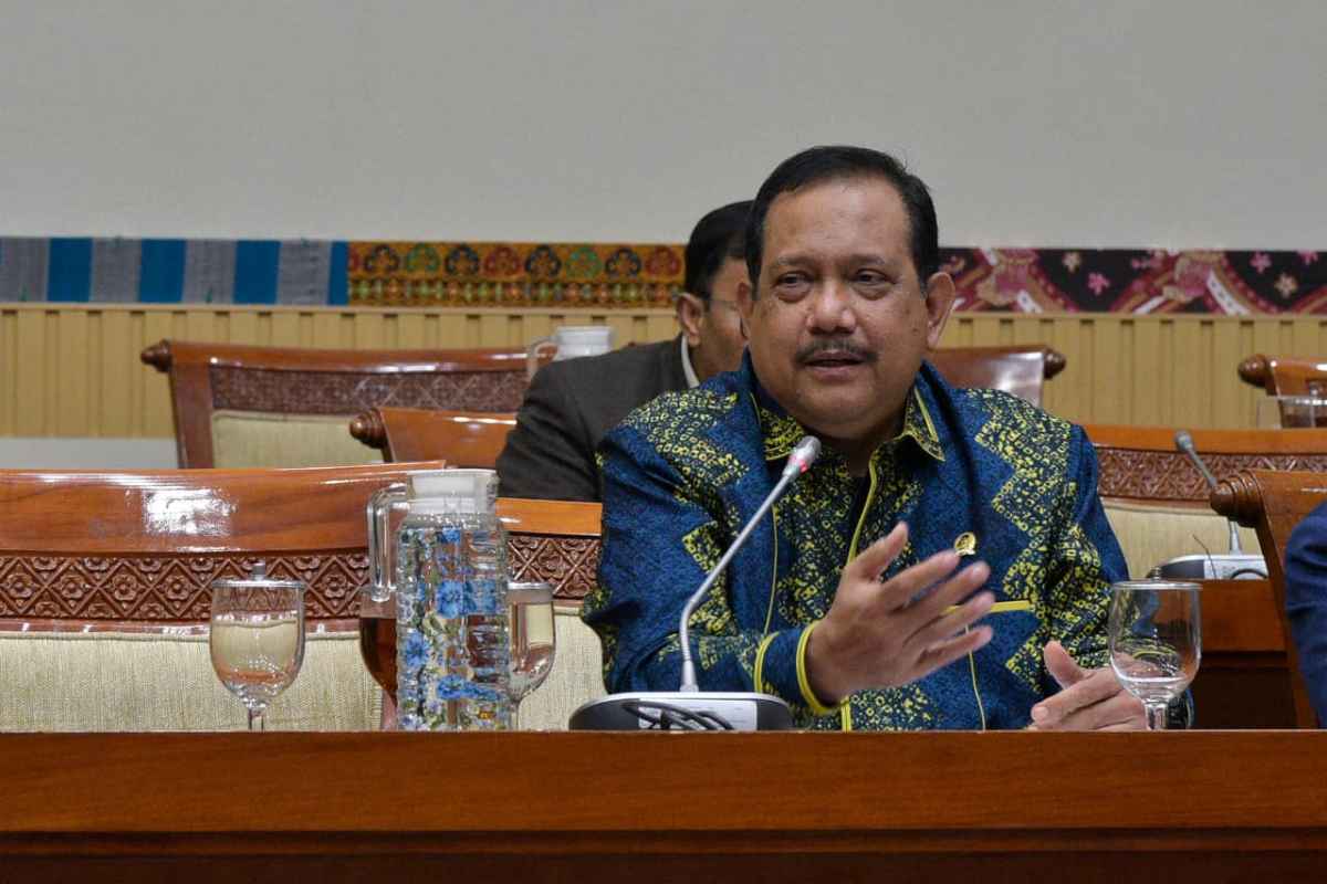 Rikwanto Komisi III DPR Dorong Paradigma Baru RKUHAP yang Seimbang antara Penegakan Hukum dan Perlindungan HAM Rikwanto Komisi III DPR Dorong Paradigma Baru RKUHAP yang Seimbang antara Penegakan Hukum dan Perlindungan HAM