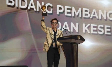 Kembangkan Riset Biomedis, Pemuda Inovatif Aqsa Aufa Raih DPD Award 2025