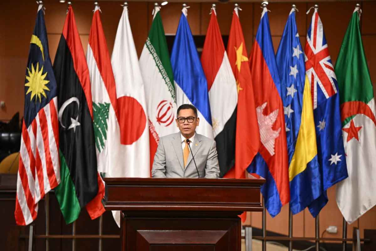 Waka DPR Adies Kadir Tegaskan Komitmen Bela Hak Warga Surabaya, Komisi II DPR RI Siap Panggil Semua Pihak