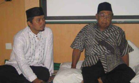 Gus Dur Jadi Pahlawan Nasional, Kiai Maman Imanulhaq: Menegaskan Indonesia Berdiri di Atas Cinta, Keberanian, dan Kemanusiaan