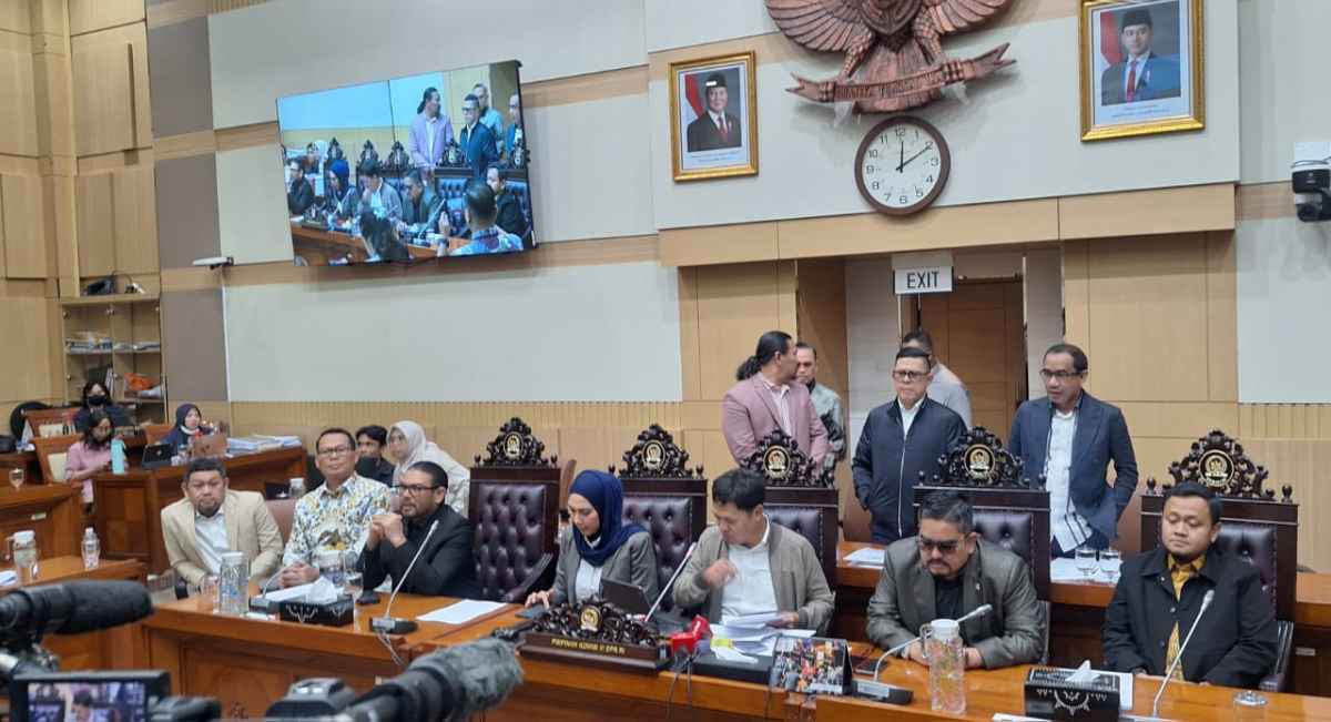 Habiburokhman: UU KUHAP: Kesetaraan di Mata Hukum dan Jamin Perlindungan Disabilitas Habiburokhman: UU KUHAP: Kesetaraan di Mata Hukum dan Jamin Perlindungan Disabilitas