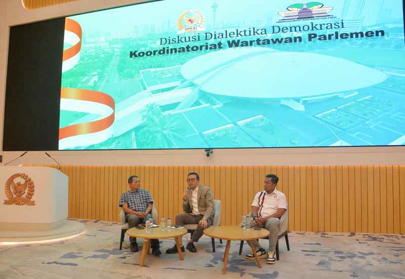 Forum Diskusi "RUU Transportasi Online Masuk Prolegnas 2026: Menata Mobilitas Digital, Membangun Arah Baru Transportasi Indonesia.” Forum Diskusi "RUU Transportasi Online Masuk Prolegnas 2026: Menata Mobilitas Digital, Membangun Arah Baru Transportasi Indonesia.”
