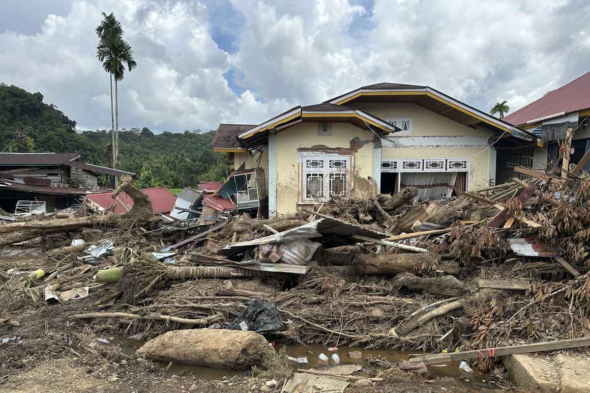 Pemulihan Pascabencana Sumatera, Komisi II DPR Dukung Kemendagri Kucurkan Dana Rp59,25 Triliun