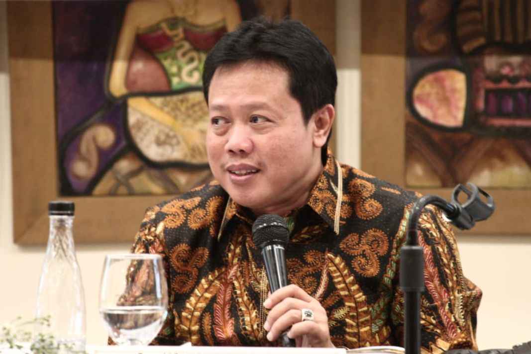 DPR Sentil Pemda, Desak Proaktif Awasi dan Laporkan Perusak Hutan DPR Sentil Pemda, Desak Proaktif Awasi dan Laporkan Perusak Hutan