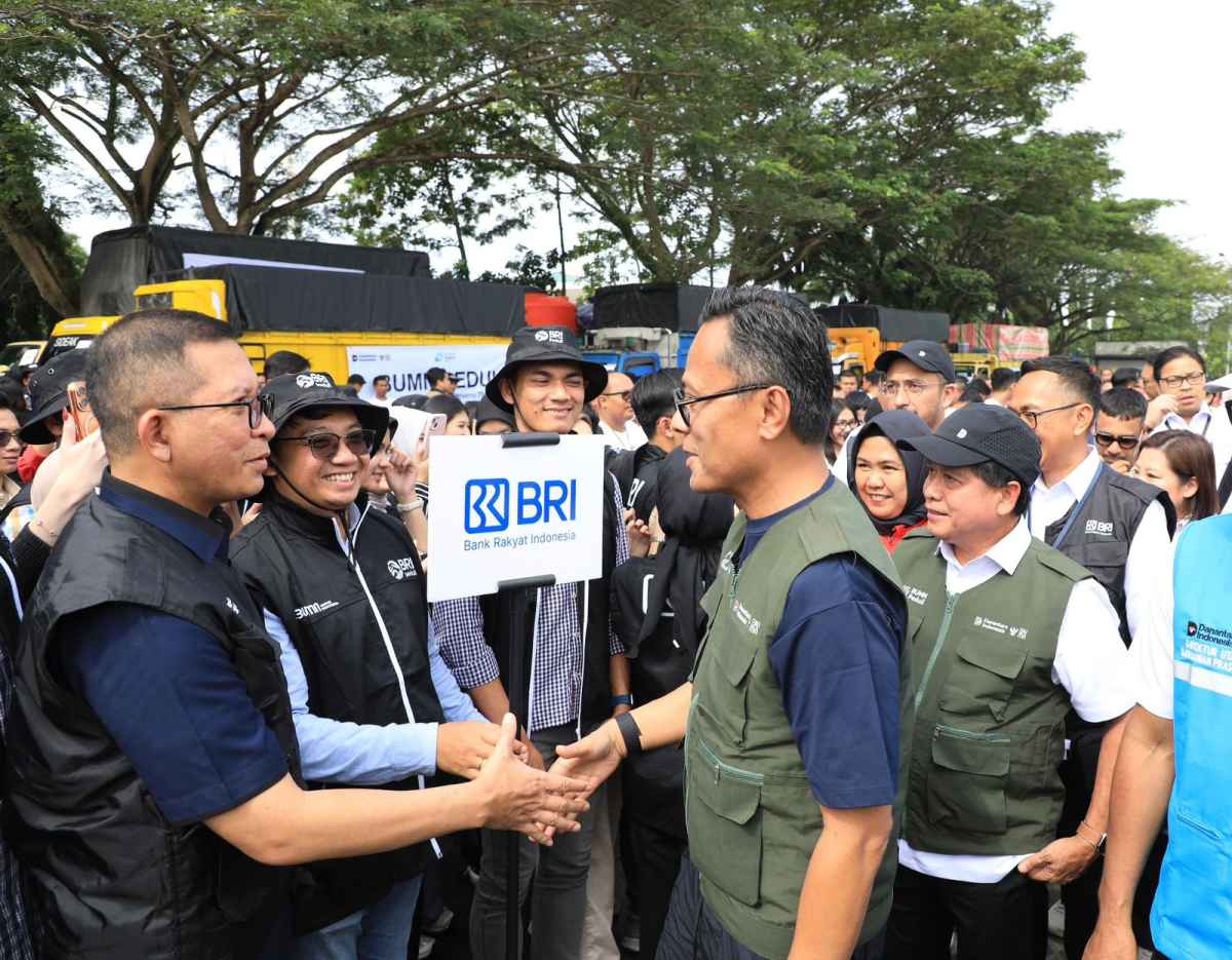 Turunkan Ribuan Relawan, Danantara Indonesia-BP BUMN Pasok 100 Truk Bantuan Kemanusiaan untuk Penanganan Bencana