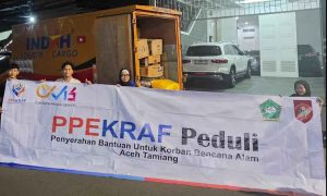 PPEKRAF-DNIKS Distribusikan Bantuan Untuk Warga Korban Bencana di Sumatera