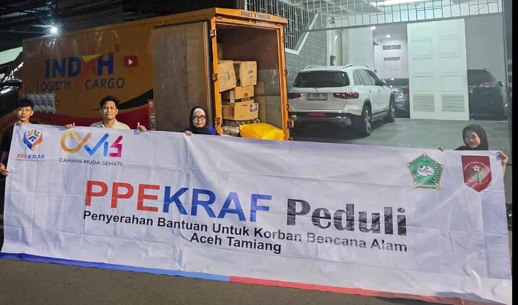 PPEKRAF-DNIKS Distribusikan Bantuan Untuk Warga Korban Bencana di Sumatera PPEKRAF-DNIKS Distribusikan Bantuan Untuk Warga Korban Bencana di Sumatera