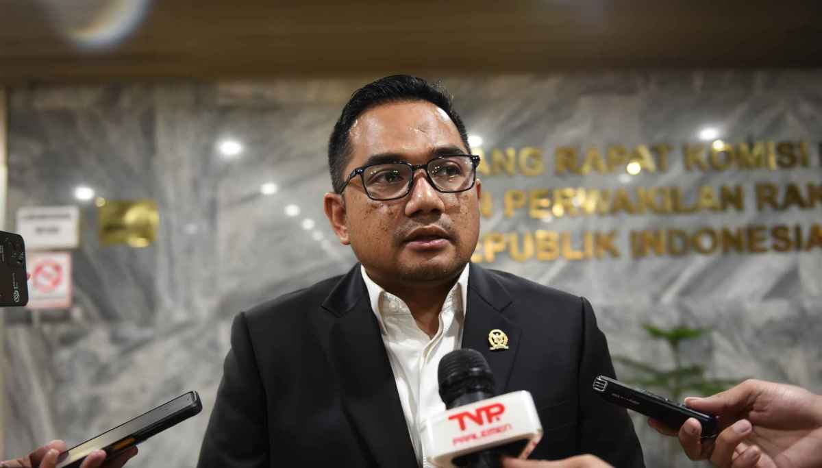 Komisi II DPR Rifqinizamy Karsayuda: Pilkada Melalui DPRD Miliki Landasan Konstitusional yang Kuat Komisi II DPR Rifqinizamy Karsayuda: Pilkada Melalui DPRD Miliki Landasan Konstitusional yang Kuat