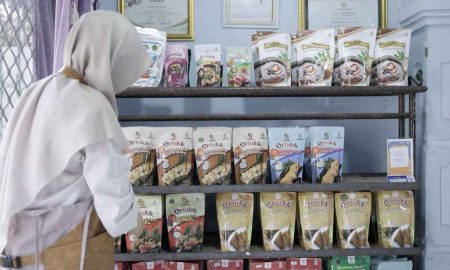 Merintis dari Rumah, UMKM Iswara Food Olah Bumbu Kemasan Jadi Peluang Berkat Pemberdayaan BRI
