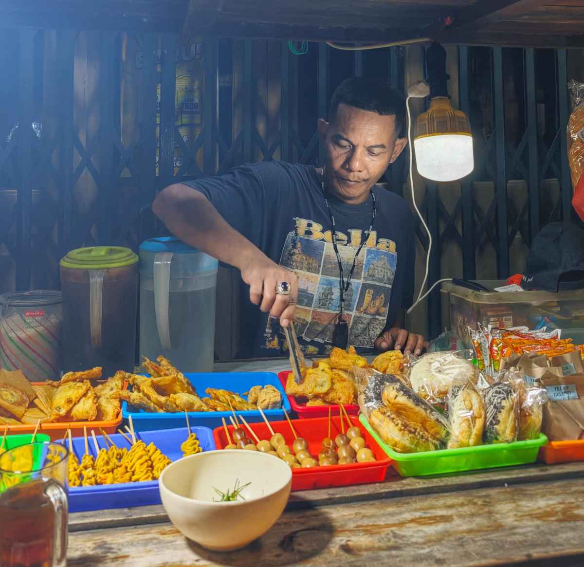 KUR BRI Jadi Penyelamat, Usaha Angkringan Ini Bangkit dan Bertumbuh KUR BRI Jadi Penyelamat, Usaha Angkringan Ini Bangkit dan Bertumbuh
