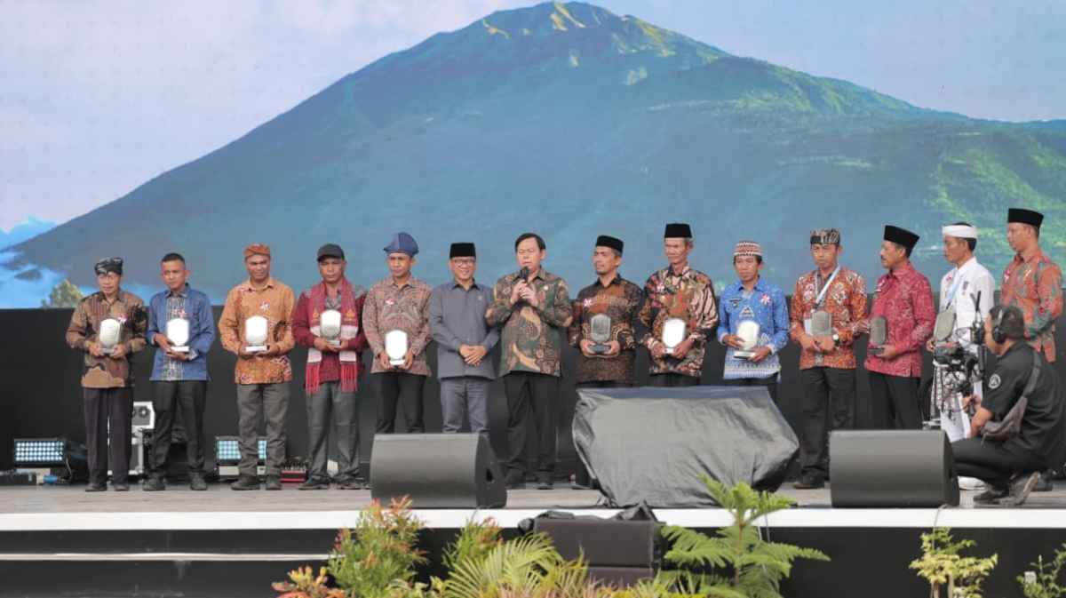 Jaga Ketahanan Ekologi Desa, Ketua DPD RI-Mendes Sepakat Akan Adakan Lomba Green Village Jaga Ketahanan Ekologi Desa, Ketua DPD RI-Mendes Sepakat Akan Adakan Lomba Green Village