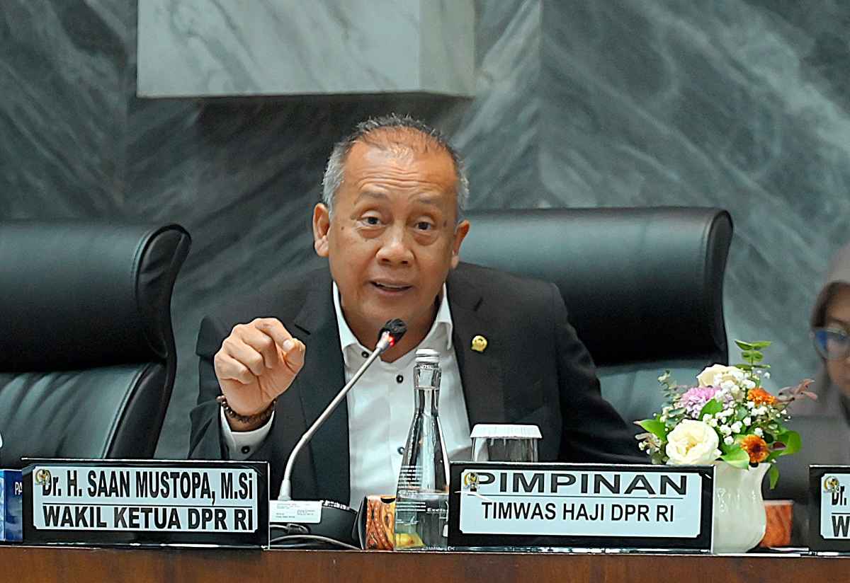 Pemulihan Pascabencana Terhambat, DPR RI Minta Pemerintah Segera Putuskan Status Kayu Gelondongan Pemulihan Pascabencana Terhambat, DPR RI Minta Pemerintah Segera Putuskan Status Kayu Gelondongan