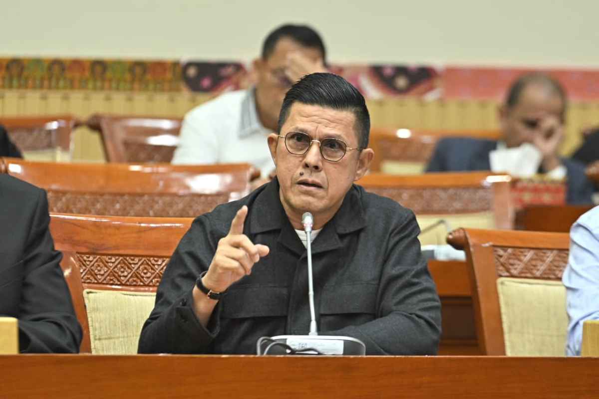 Komisi III DPR Minta APH Bedah Kejanggalan Bukti Medis Kasus Kematian di Lombok Komisi III DPR Minta APH Bedah Kejanggalan Bukti Medis Kasus Kematian di Lombok