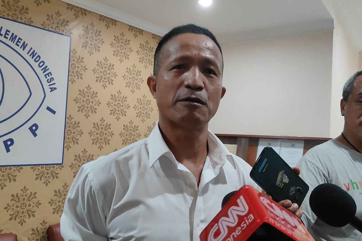 Pejabat BEI-OJK Mundur Karena Moral, Formappi: Para Tersangka Anggota DPR Tak Mau Mundur? Pejabat BEI-OJK Mundur Karena Moral, Formappi: Para Tersangka Anggota DPR Tak Mau Mundur?