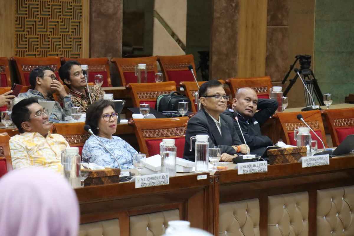Di Komisi X DPR, Didik J Rachbini Kritik Kebijakan dan Praktik Diskriminatif PTN Indonesia