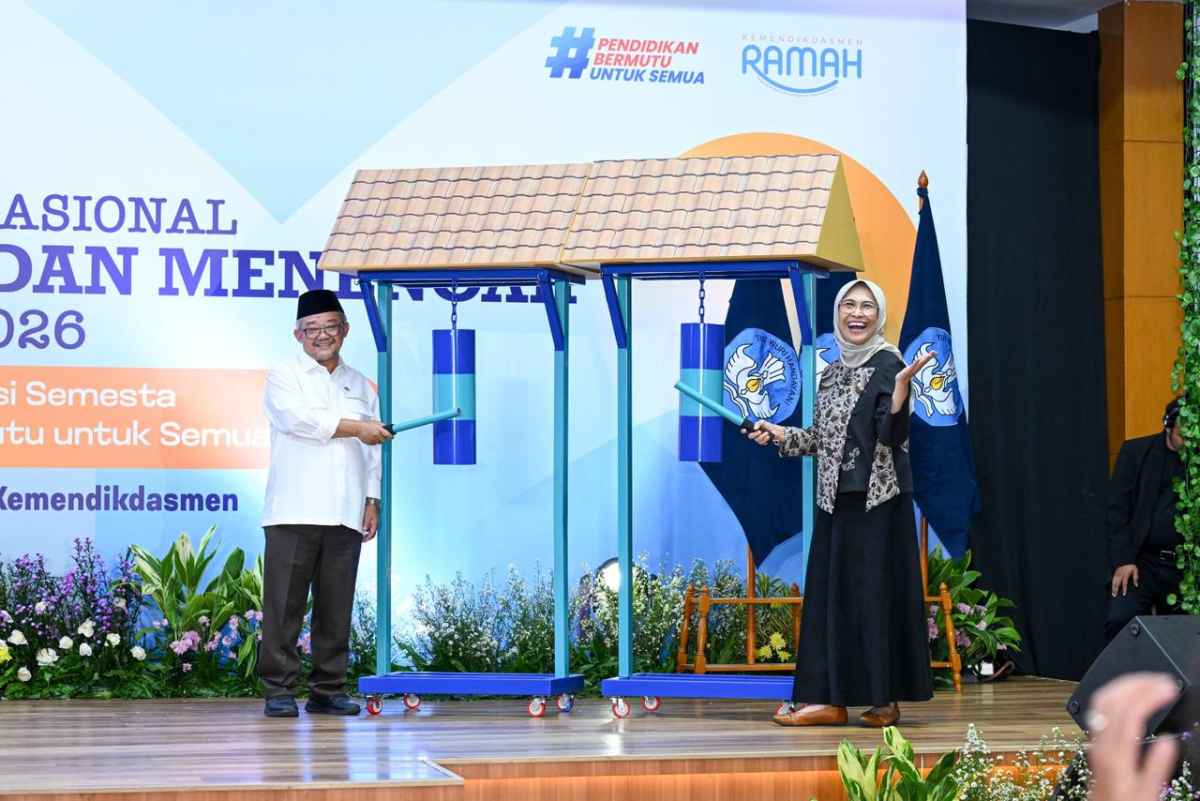 Ketua Komisi X DPR Puji Konsolnas Kemendikdasmen: Partisipasi Semesta Kunci Pendidikan Bermutu