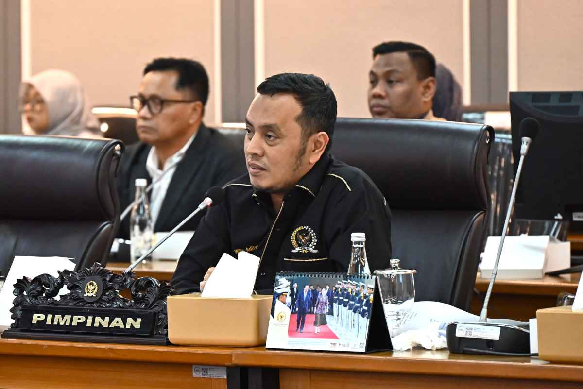 Komisi XIII DPR Kawal Keadilan HAM Nenek Saudah, Tekankan Penertiban Terhadap Pertambangan Ilegal Komisi XIII DPR Kawal Keadilan HAM Nenek Saudah, Tekankan Penertiban Terhadap Pertambangan Ilegal