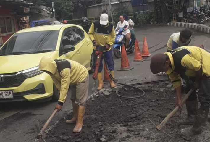 Banyak Berlubang, Dinas PUPR Kebut Perbaikan Jalan Kota Tangerang