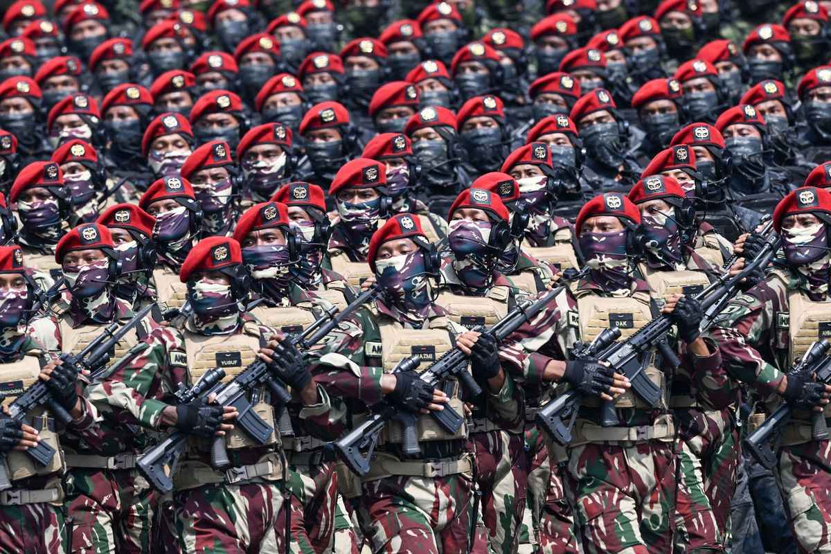 Percepat Mundurnya Demokrasi dan Robohnya Supremasi Sipil, Koalisi Masyarakat Sipil Tolak Pemaksaan RPP Tugas TNI Percepat Mundurnya Demokrasi dan Robohnya Supremasi Sipil, Koalisi Masyarakat Sipil Tolak Pemaksaan RPP Tugas TNI