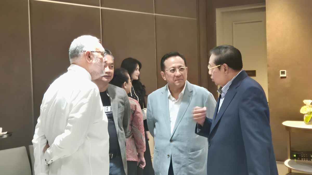 Irman Gusman: Kepemimpinan Visioner Ditempa oleh Ketangguhan Menghadapi Krisis Irman Gusman: Kepemimpinan Visioner Ditempa oleh Ketangguhan Menghadapi Krisis