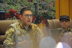Dialektika Demokrasi "Memperkuat Kedaulatan Bangsa di Era Dinamika Persaingan Global"