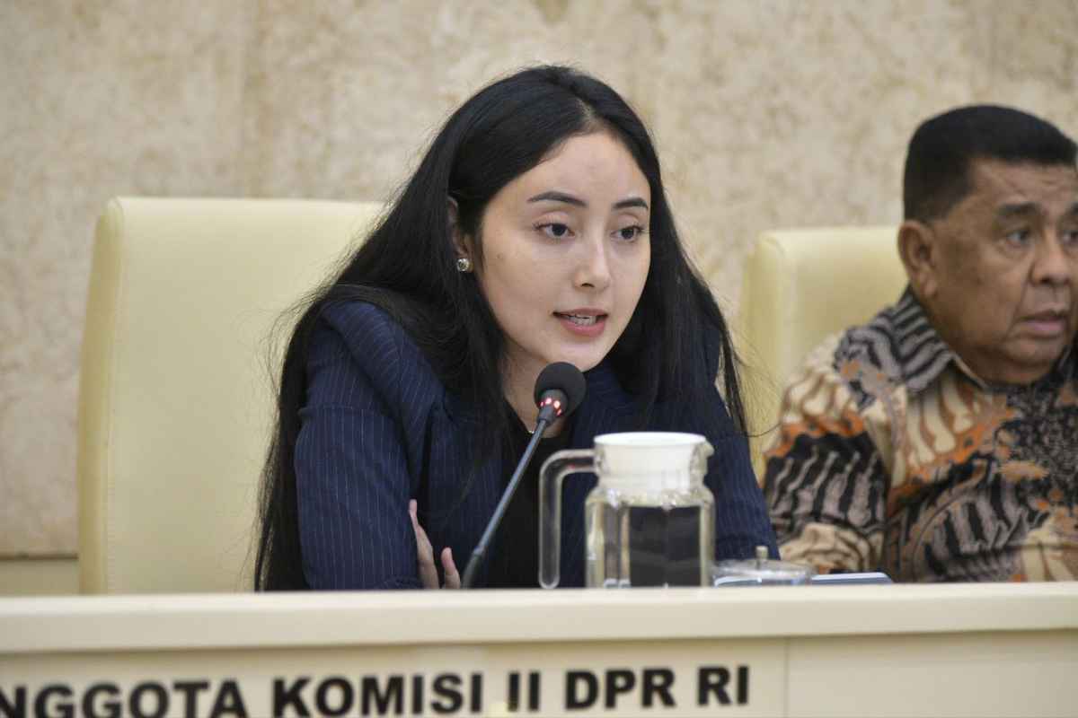 Ribuan ASN Brebes Diduga Manipulasi Absen, Shintya Sandra Komisi II DPR: Integritas Harus Jadi Prioritas Utama Ribuan ASN Brebes Diduga Manipulasi Absen, Shintya Sandra Komisi II DPR: Integritas Harus Jadi Prioritas Utama
