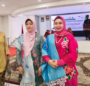 Lantik Ketua DPD SUMBAR, Ketum PPEKRAF Nurliyana: Ekraf Sumbar Punya Daya Saing Tinggi Lantik Ketua DPD SUMBAR, Ketum PPEKRAF Nurliyana: Ekraf Sumbar Punya Daya Saing Tinggi