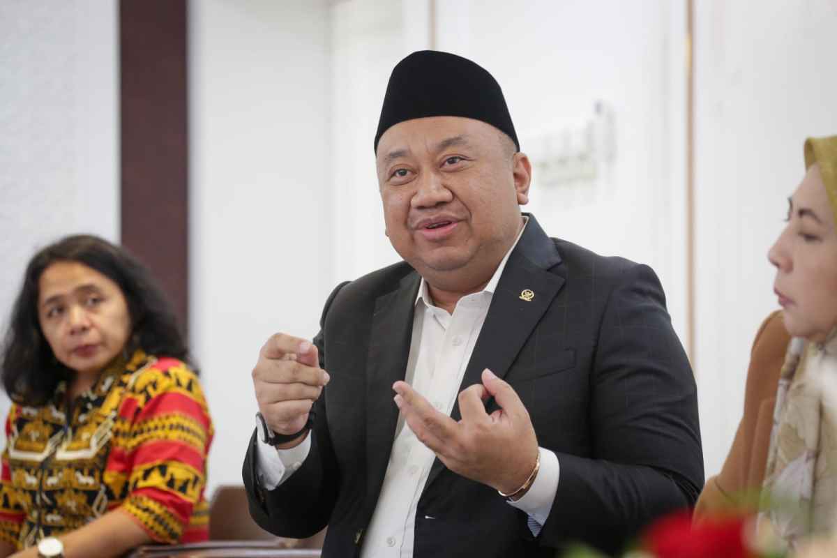Presiden Janji Tingkatkan Kesejahteraan Guru, Waka Komisi X DPR: Klasterisasi Guru Harus Dihapus
