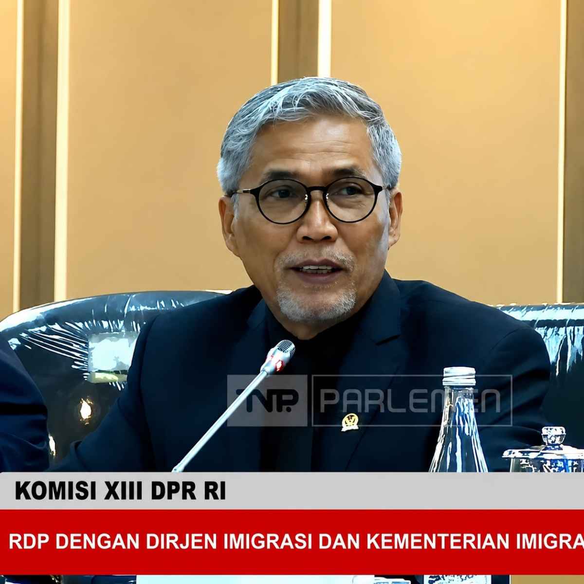 Sumbang Remitansi Rp220 Triliun, Mafirion Komisi XIII DPR Kritik Aturan Paspor Diaspora yang Ribet Sumbang Remitansi Rp220 Triliun, Mafirion Komisi XIII DPR Kritik Aturan Paspor Diaspora yang Ribet