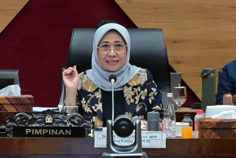 Ketua Komisi X DPR RI Hetifah Sjaifudian: Makna Harkitnas Harus Bangkit Bersama Membangun SDM Unggul Ketua Komisi X DPR RI Hetifah Sjaifudian: Makna Harkitnas Harus Bangkit Bersama Membangun SDM Unggul