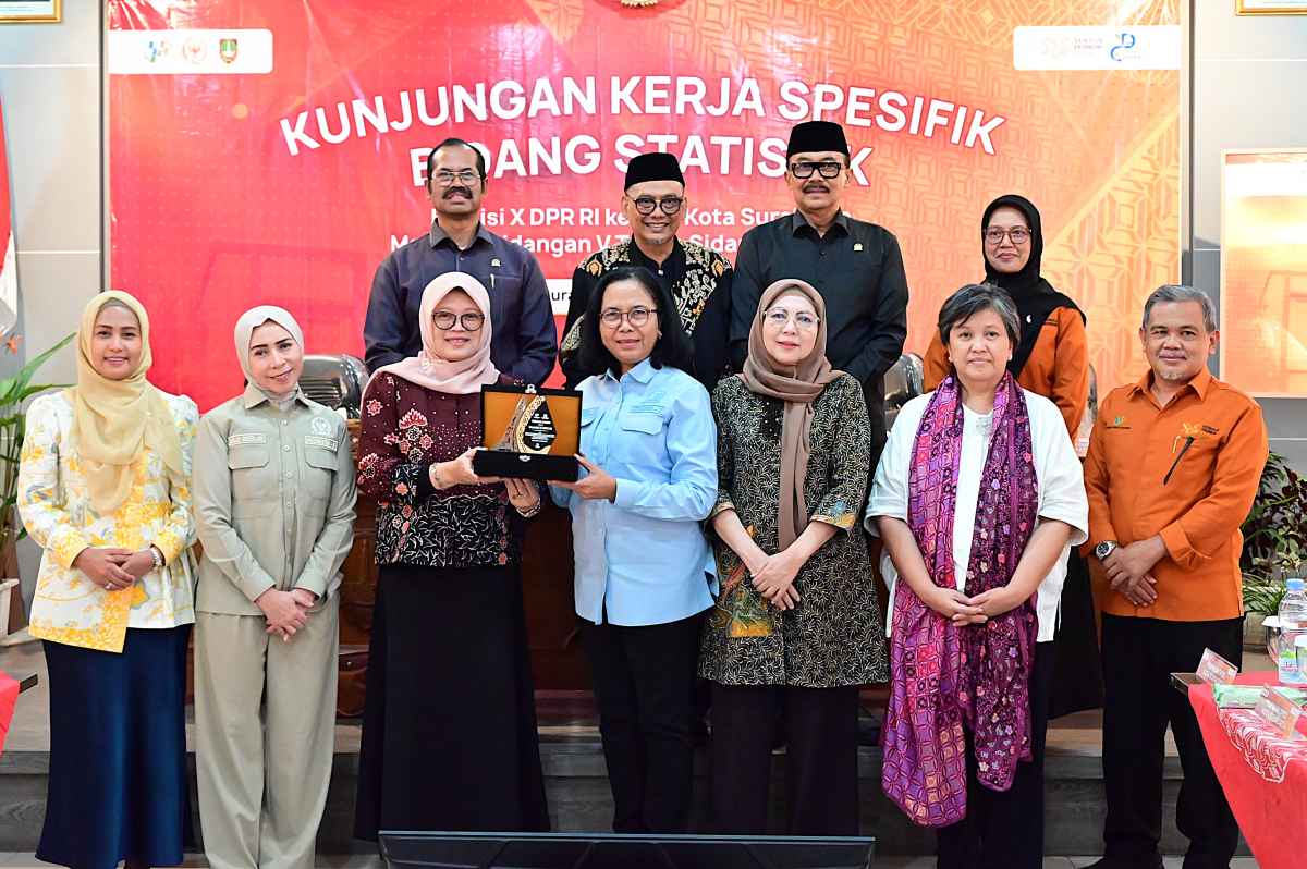 Komisi X DPR: Keberhasilan Program Kelurahan ‘Cantik’ di Surakarta Jadi Role Model Pembahasan Revisi UU Statistik Komisi X DPR: Keberhasilan Program Kelurahan ‘Cantik’ di Surakarta Jadi Role Model Pembahasan Revisi UU Statistik