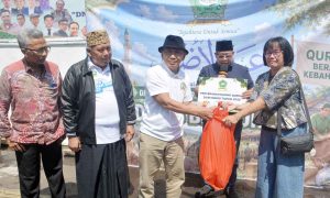 DNIKS Bagikan Daging Kurban Kepada Masyarakat Prasejahtera dan Disabilitas