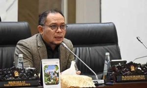 Rupiah Melemah, Wakil Ketua Komisi XI DPR Hanif Dhakiri Minta BI Perjelas Strategi Menjaga Stabilitas Nilai Tukar