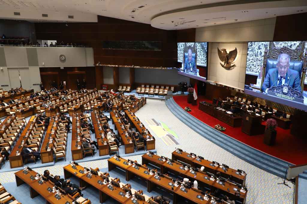 DPR Tetapkan 68 RUU Prioritas dalam Program Legislasi Nasional DPR Tetapkan 68 RUU Prioritas dalam Program Legislasi Nasional