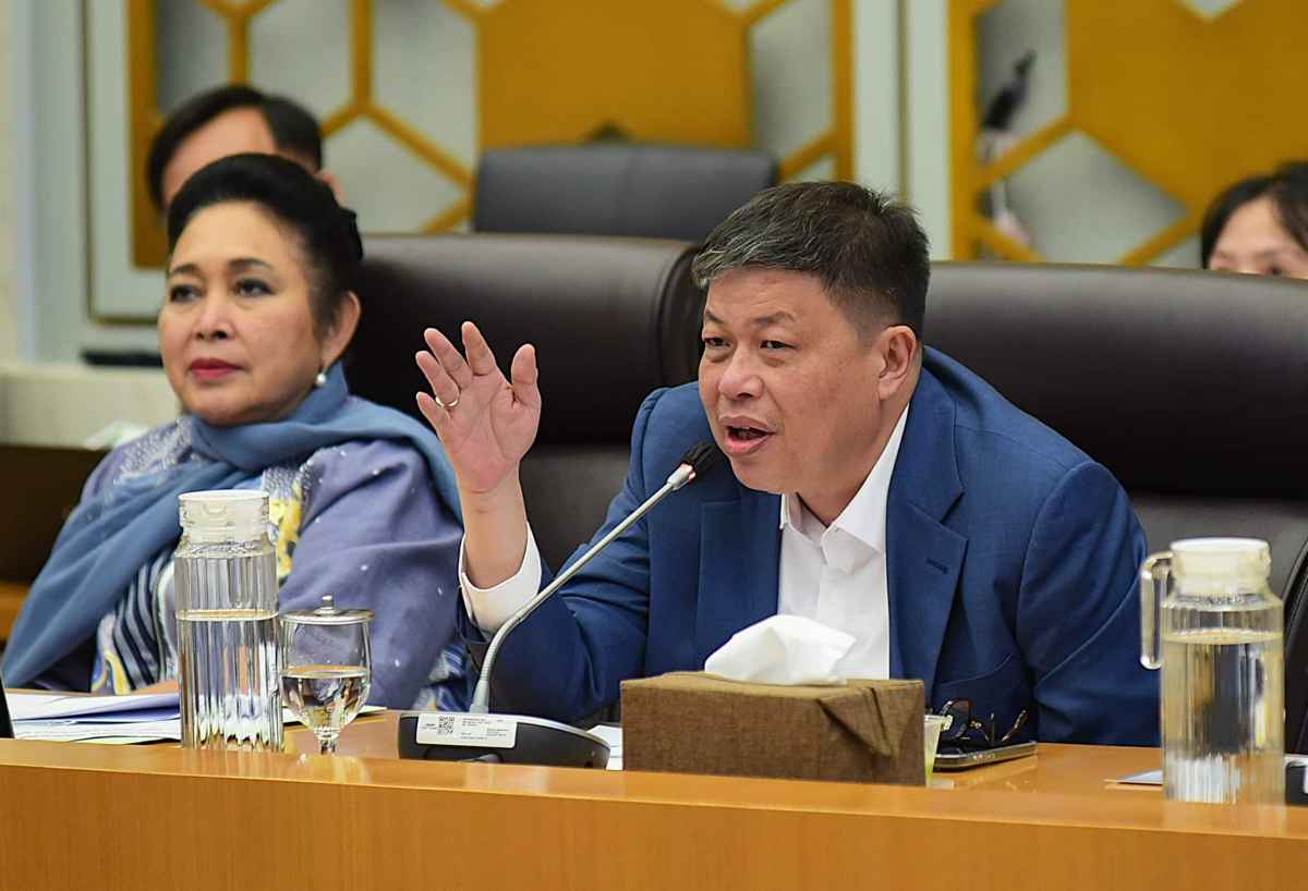 Wakil Ketua Komisi IV DPR Minta Purbaya Prioritaskan Reforestasi Pascabencana Banjir Sumatera Wakil Ketua Komisi IV DPR Minta Purbaya Prioritaskan Reforestasi Pascabencana Banjir Sumatera