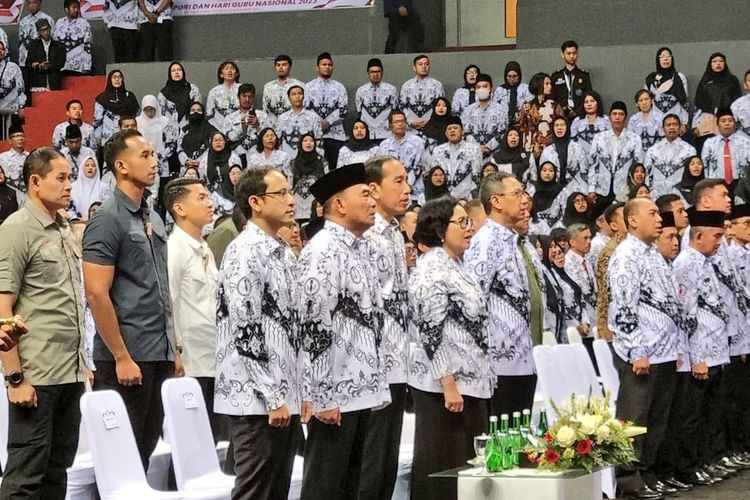Komisi X DPR Minta Usulan Gaji Guru Rp30 Juta Dikaji Secara Teknis Komisi X DPR Minta Usulan Gaji Guru Rp30 Juta Dikaji Secara Teknis