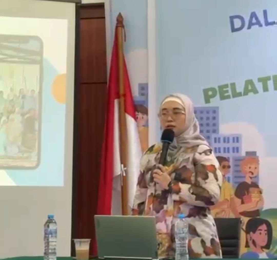 Kolaborasi DNIKS-Komdigi, Pelatihan Digital Lansia Dorong Peningkatan Kesejahteraan Sosial