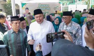 Cucun Serahkan Rumah Layak Huni bagi Warga Prasejahtera di Ciparay Bandung