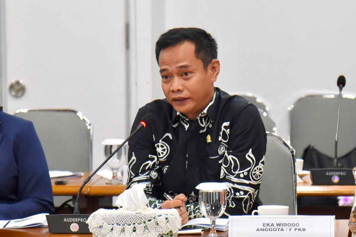 Komisi II DPR Hormati Putusan MK yang Putuskan Pilkada Tetap Langsung