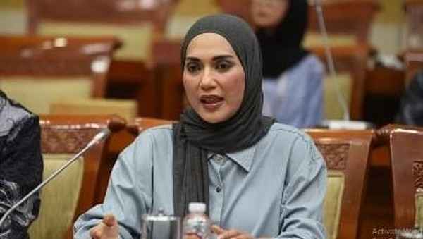 Waka DPR RI Minta Kepolisian Usut Tuntas Kasus Penyekapan Perempuan Selama 3 Tahun di Bandung Waka DPR RI Minta Kepolisian Usut Tuntas Kasus Penyekapan Perempuan Selama 3 Tahun di Bandung