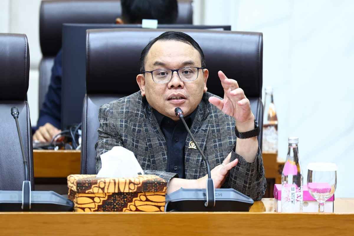Rp30 Triliun KUR Belum Tersalurkan, Komisi VII DPR Minta Penjelasan Pemerintah Rp30 Triliun KUR Belum Tersalurkan, Komisi VII DPR Minta Penjelasan Pemerintah